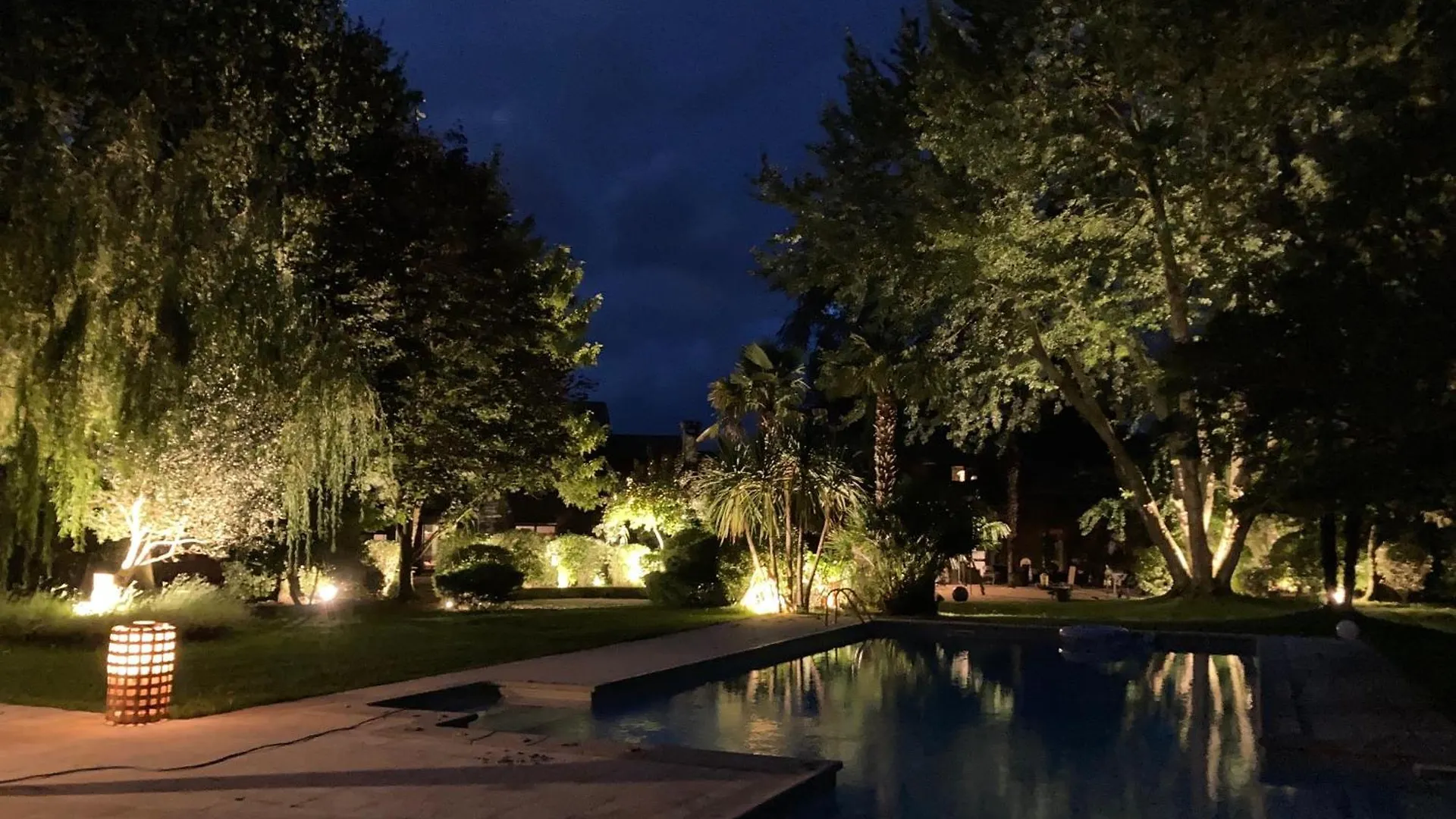 Willa Maison Exceptionnelle Piscine Aussillon Francja